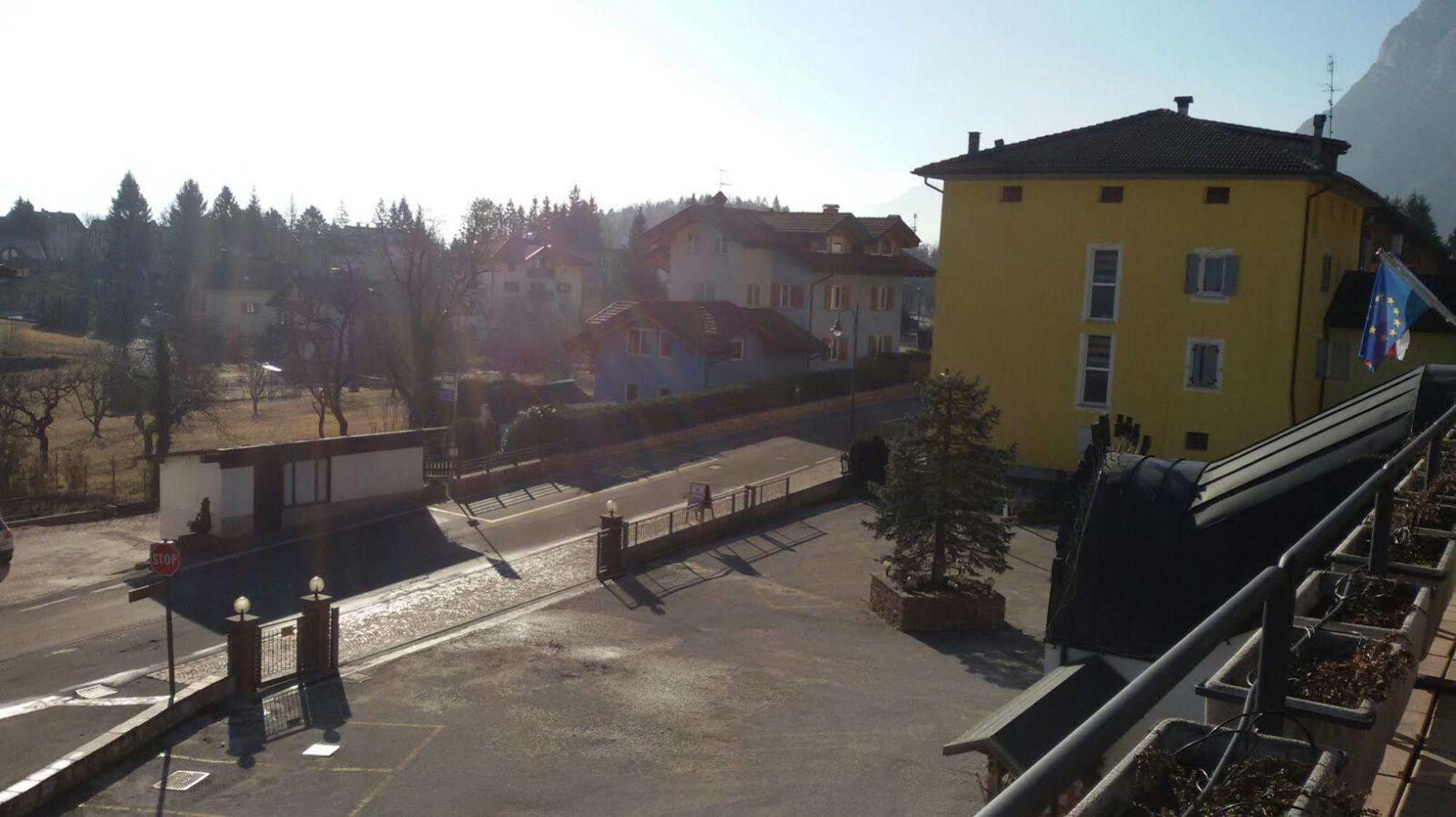 Hotel & Residence Montana Fai della Paganella Kültér fotó